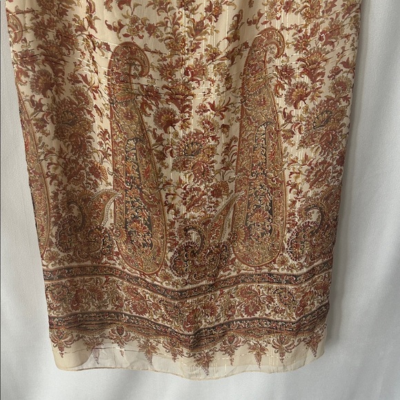 Emanuel Ungaro NWT Beige/Brown Silk Intricate Patterned Wrap Skirt **Size 8** 🌺🌺 - Picture 6 of 7